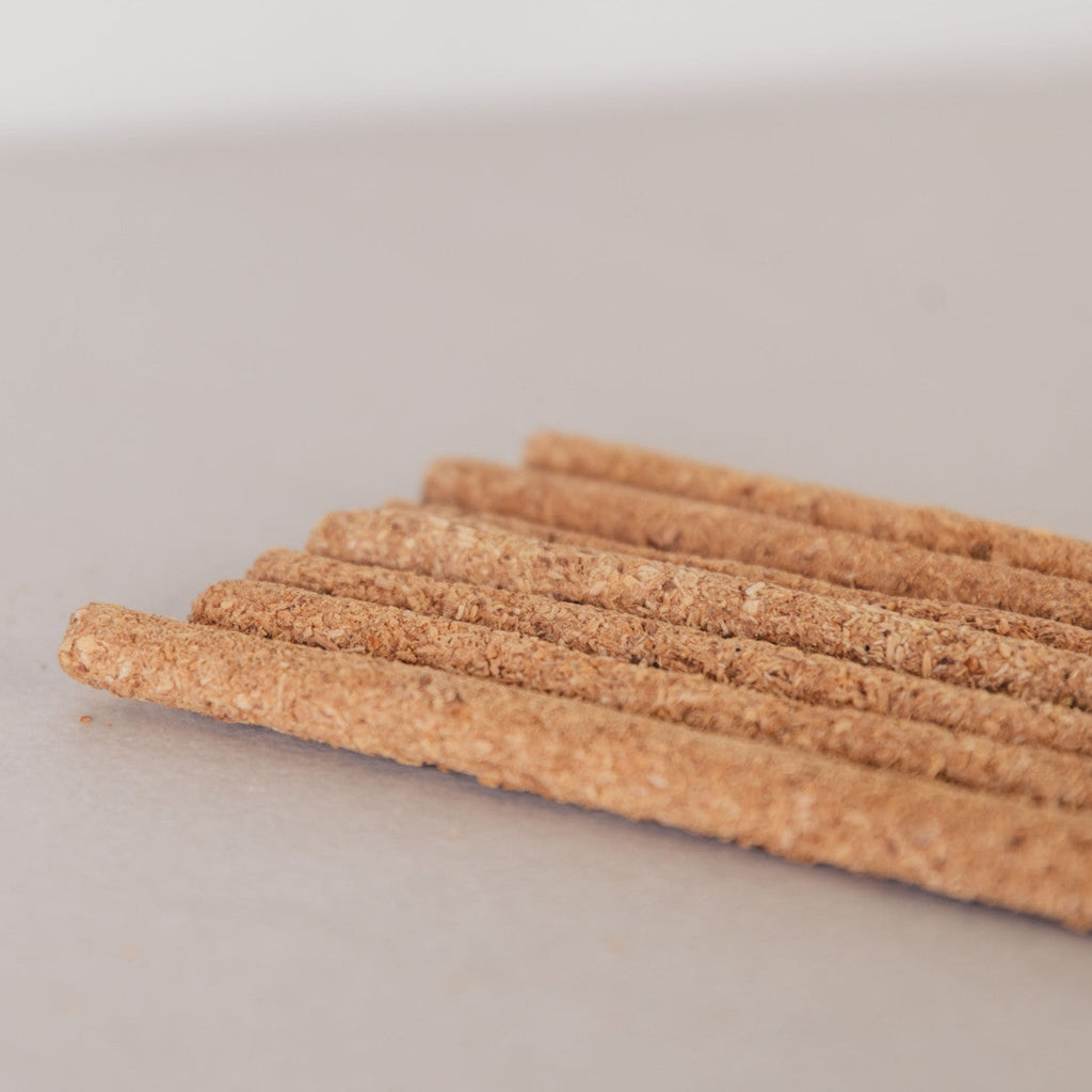Palo Santo Räucherstäbchen Handgerollt